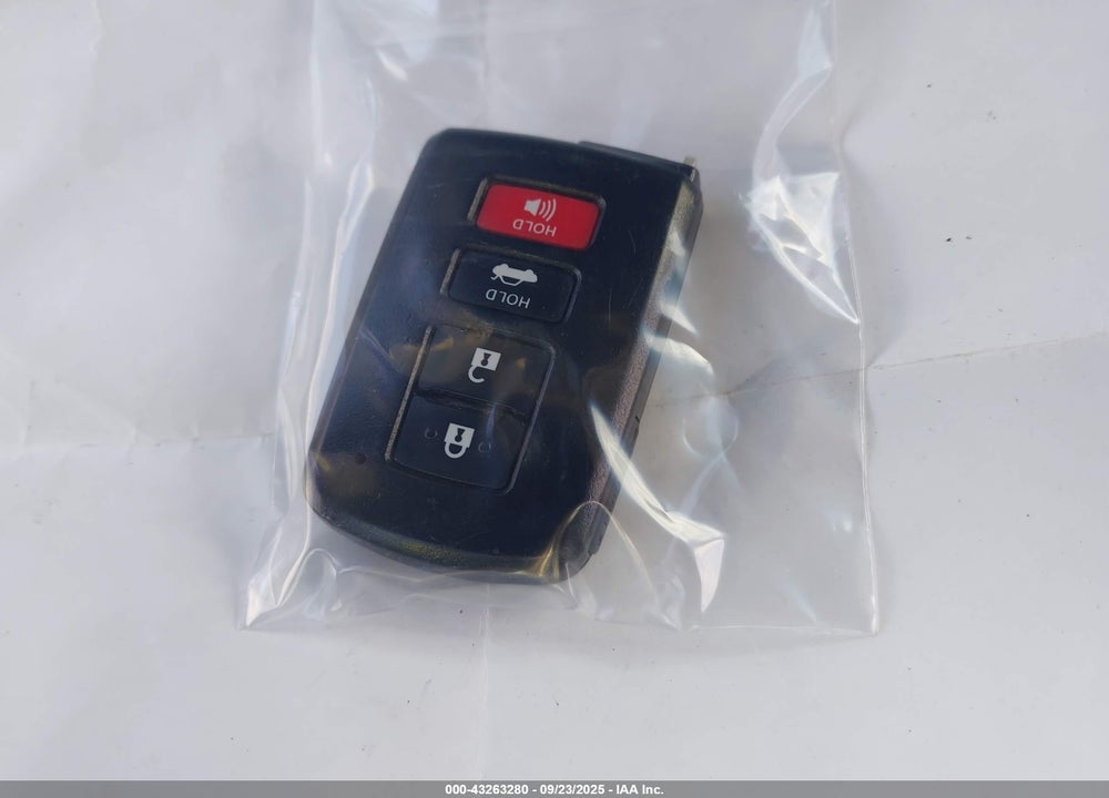 2016 TOYOTA AVALON VIN: 4T1BK1EB8GU202361