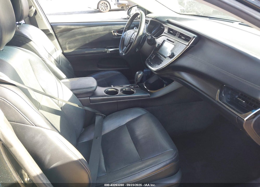 2016 TOYOTA AVALON VIN: 4T1BK1EB8GU202361