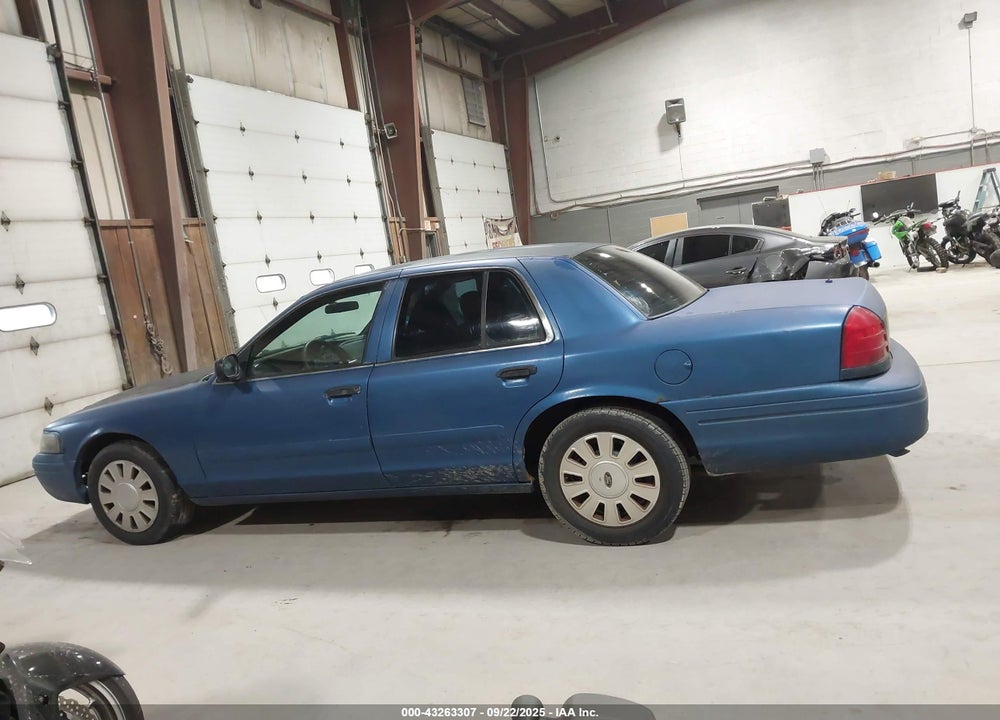 2008 FORD CROWN VICTORIA POLICE/POLICE INTERCEPTOR VIN: 2FAHP71V08X136178
