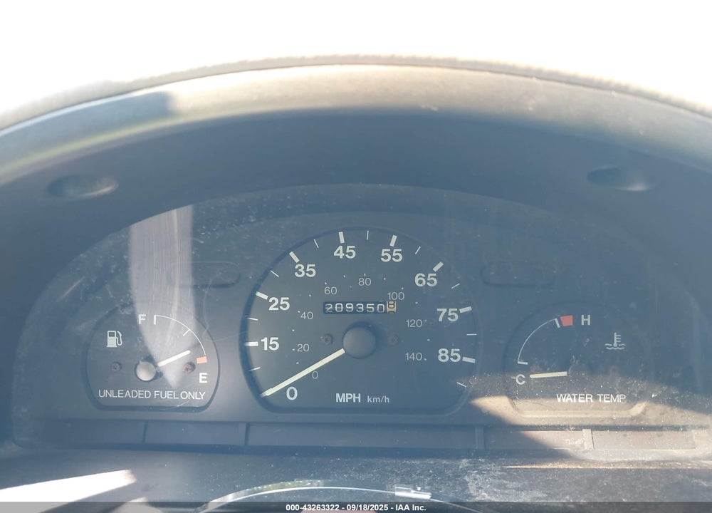 1993 GEO METRO VIN: 2C1MR2461P6753777