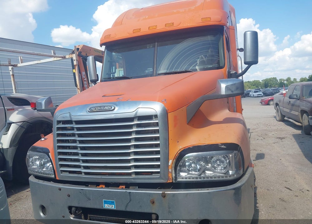 2006 FREIGHTLINER CONVENTIONAL ST120 VIN: 1FUJBBCG06LU70659