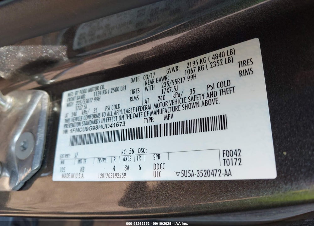 2017 FORD ESCAPE VIN: 1FMCU9G98HUD41673