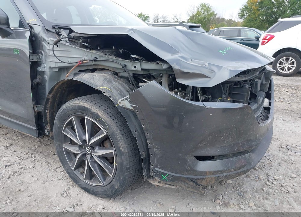 2017 MAZDA CX-5 GRAND TOURING VIN: JM3KFADL7H0220059