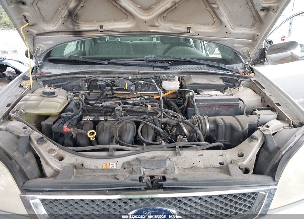 2007 FORD FOCUS S/SE/SES VIN: 1FAFP34N47W365615