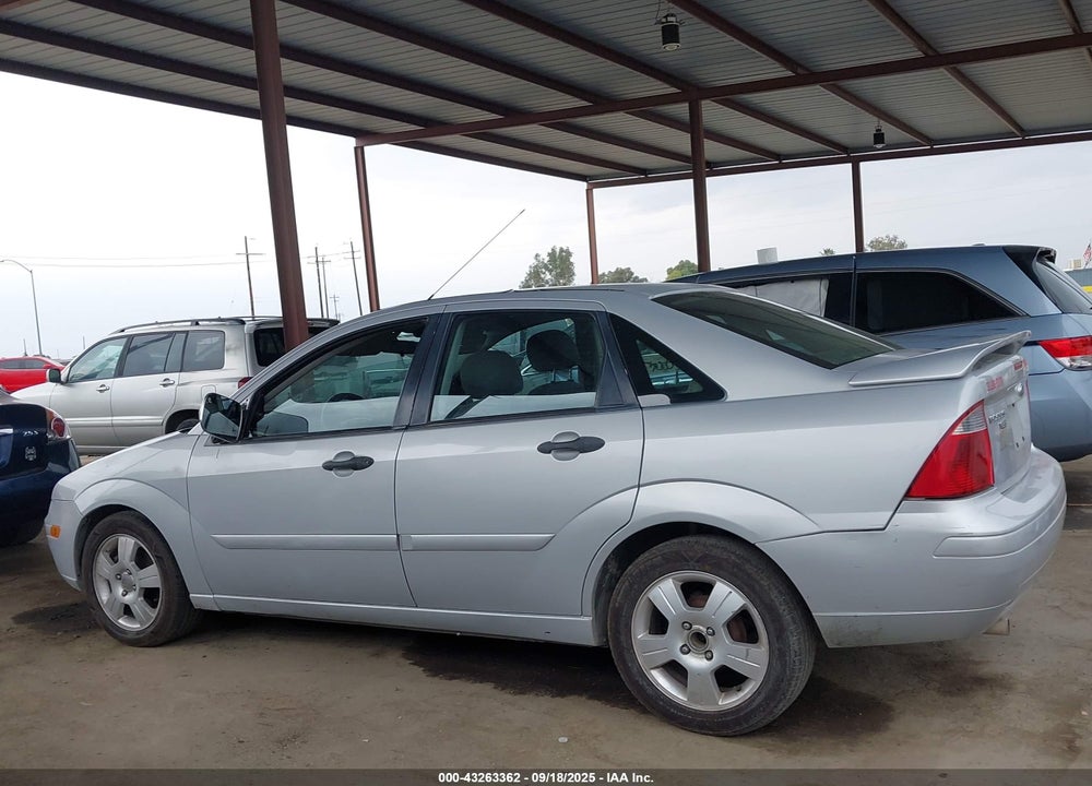 2007 FORD FOCUS S/SE/SES VIN: 1FAFP34N47W365615