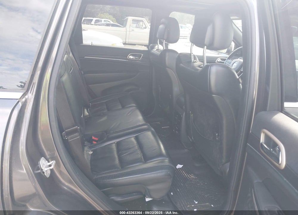 2015 JEEP GRAND CHEROKEE VIN: 1C4RJFBG0FC653565