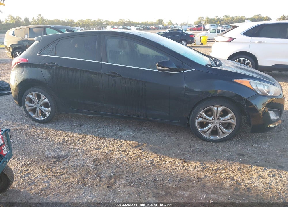 2013 HYUNDAI ELANTRA GT VIN: KMHD35LE9DU089073