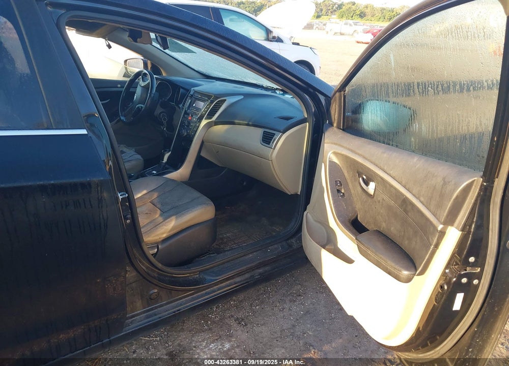 2013 HYUNDAI ELANTRA GT VIN: KMHD35LE9DU089073