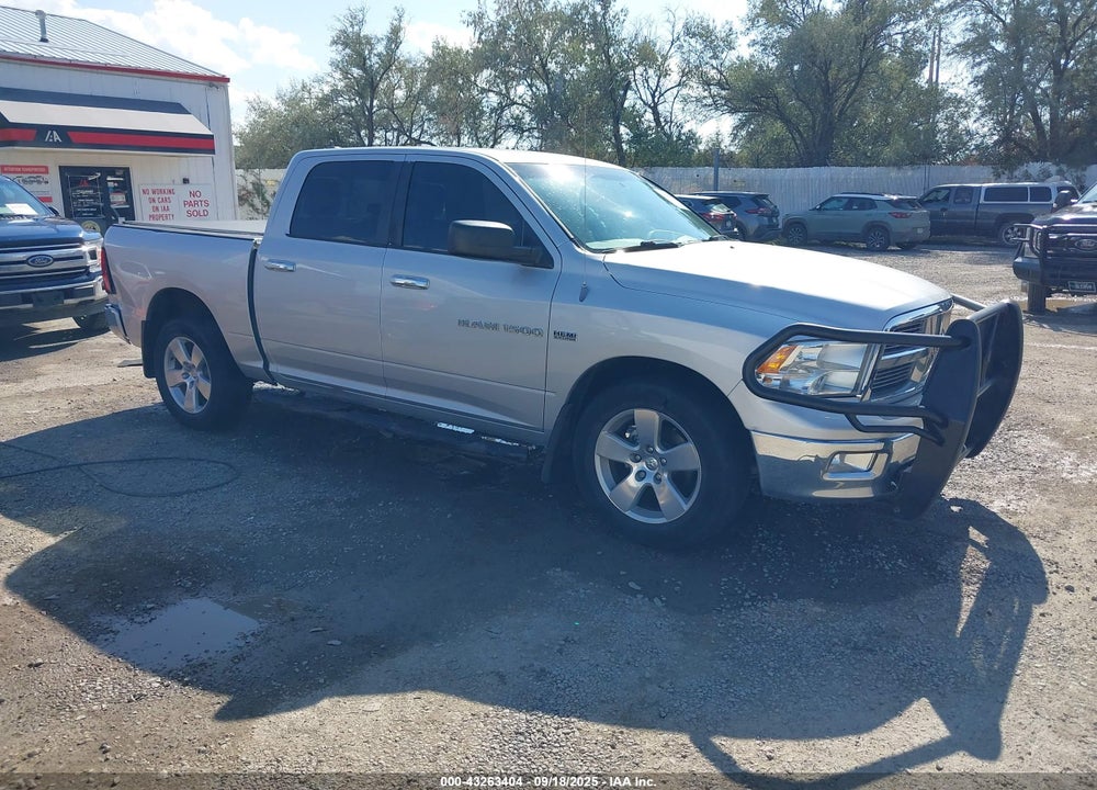2012 RAM 1500 SLT VIN: 1C6RD7LT7CS305103