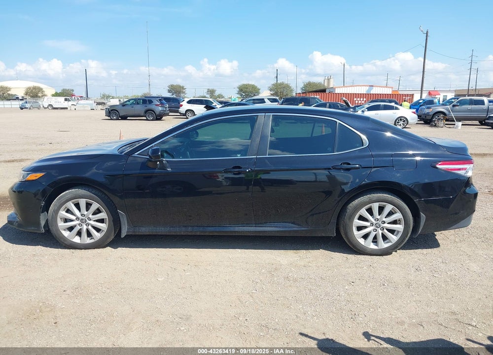 2020 TOYOTA CAMRY LE VIN: 4T1C11AK4LU365533