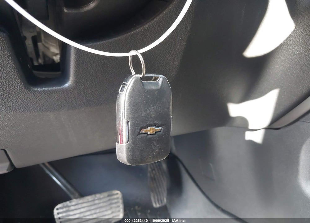 2021 CHEVROLET SILVERADO 1500 4WD STANDARD BED LT TRAIL BOSS VIN: 3GCPYFED8MG314874