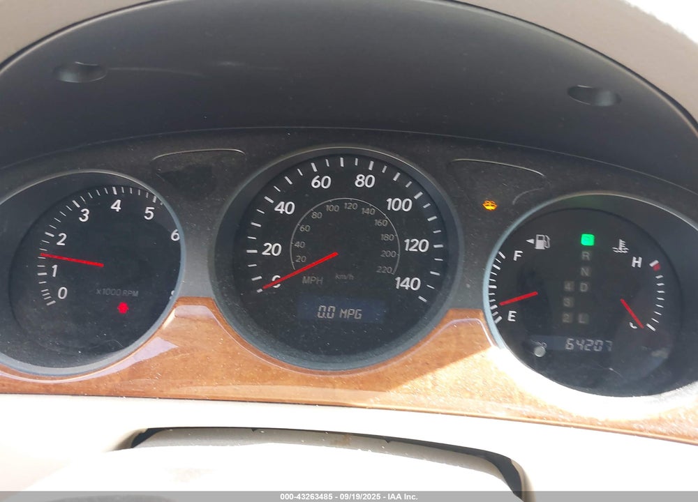 2005 LEXUS ES 330 VIN: JTHBA30G255086375