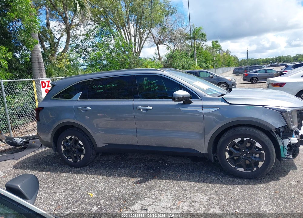 2025 KIA SORENTO S VIN: 5XYRL4JC2SG397576
