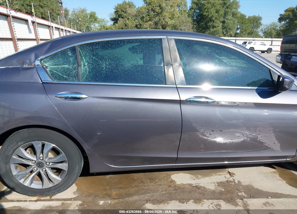 2015 HONDA ACCORD VIN: 1HGCR2F35FA221016