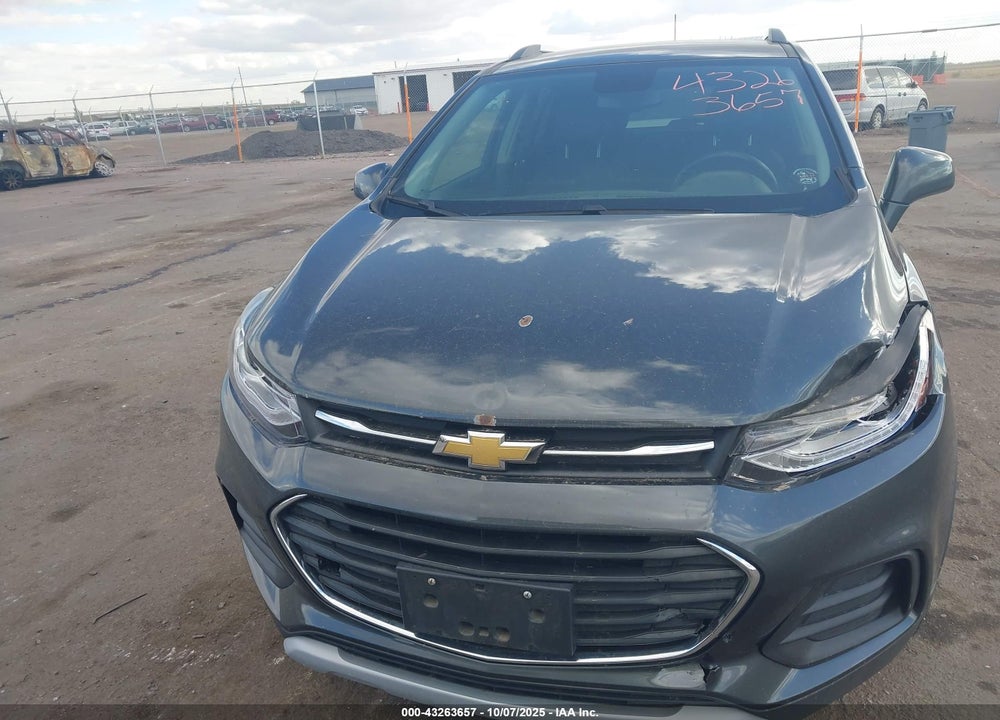 2018 CHEVROLET TRAX LT VIN: 3GNCJPSB1JL224021