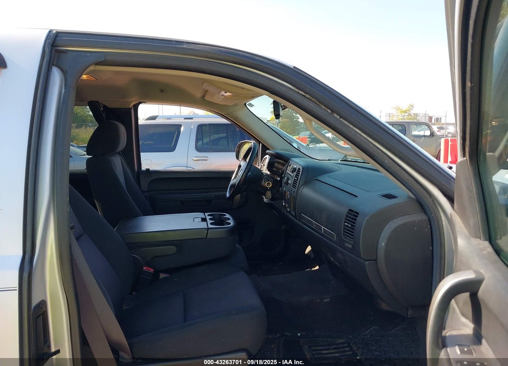 2012 CHEVROLET SILVERADO 1500 VIN: 1GCRKSE73CZ234183