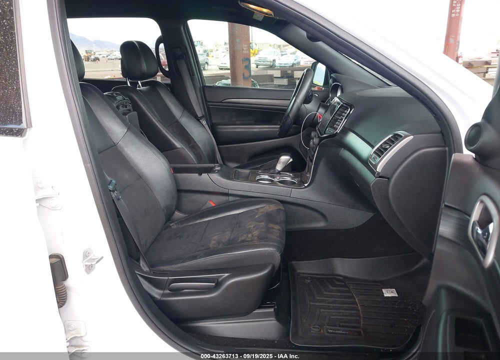 2020 JEEP GRAND CHEROKEE ALTITUDE 4X2 VIN: 1C4RJEAG9LC203470