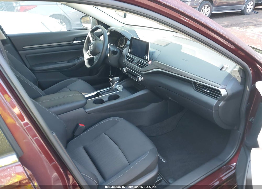 2025 NISSAN ALTIMA VIN: 1N4BL4DV7SN365803