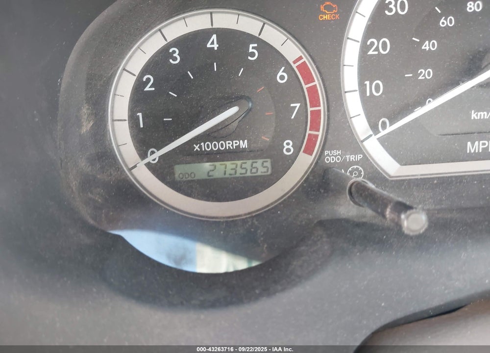 2005 TOYOTA SIENNA XLE VIN: 5TDZA22C95S308098