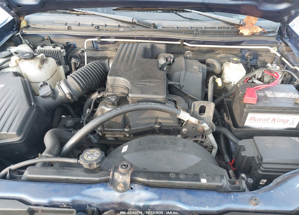 2005 CHEVROLET COLORADO LS VIN: 1GCCS138158212154