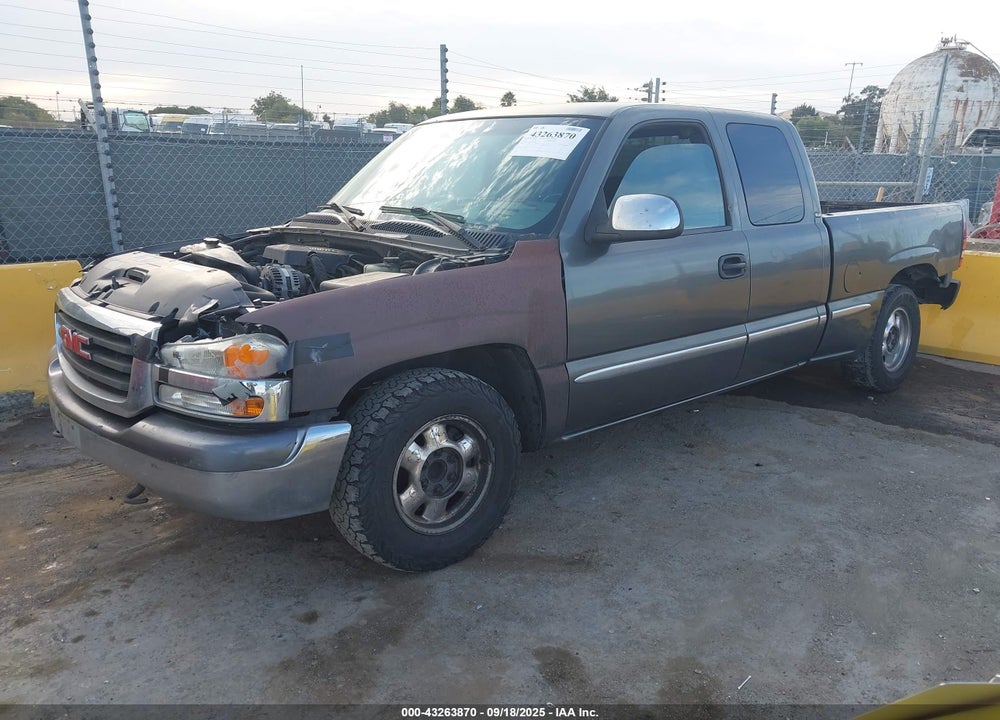 2000 GMC SIERRA 1500 SLE VIN: 1GTEC19T8YZ343095