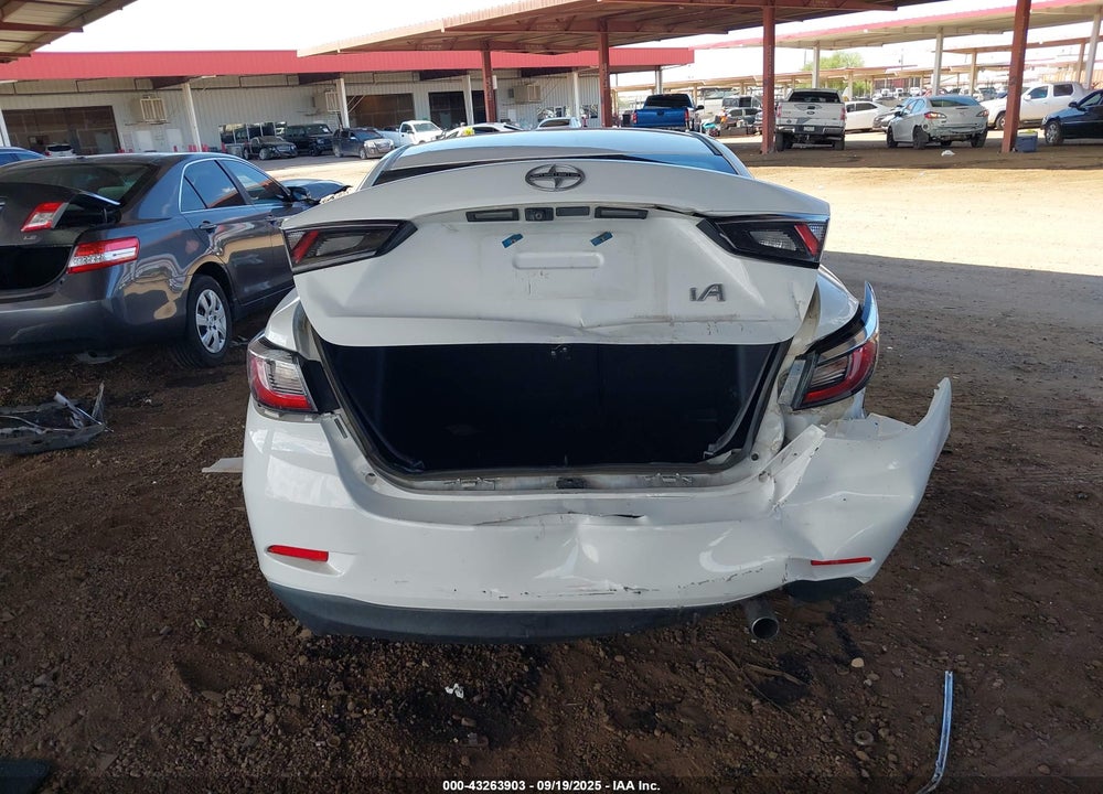 2016 SCION IA VIN: 3MYDLBZV7GY134900