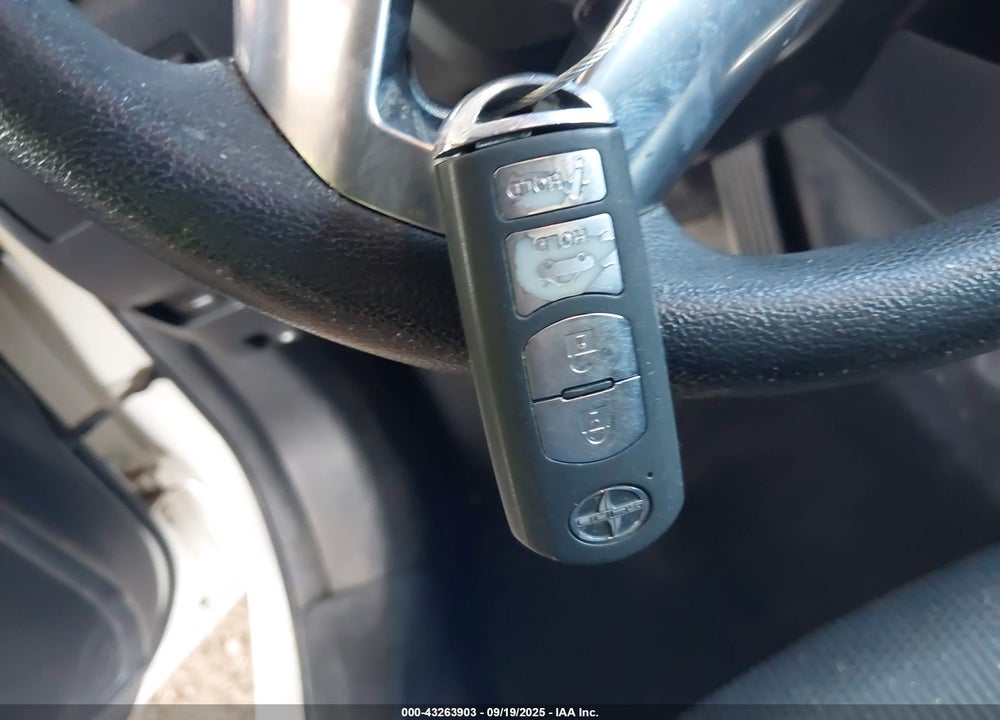 2016 SCION IA VIN: 3MYDLBZV7GY134900