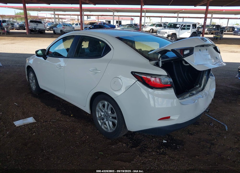 2016 SCION IA VIN: 3MYDLBZV7GY134900
