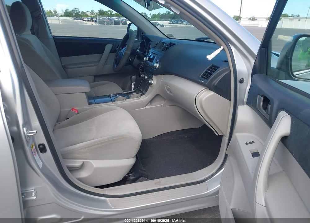 2012 TOYOTA HIGHLANDER VIN: 5TDZK3EH1CS056614