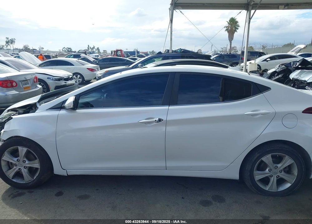 2016 HYUNDAI ELANTRA VALUE EDITION VIN: 5NPDH4AE3GH713824