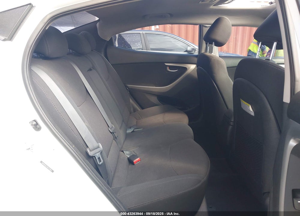 2016 HYUNDAI ELANTRA VALUE EDITION VIN: 5NPDH4AE3GH713824