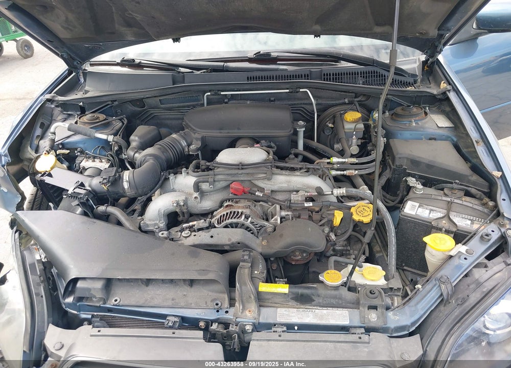 2005 SUBARU LEGACY 2.5I LIMITED VIN: 4S3BP626557330045