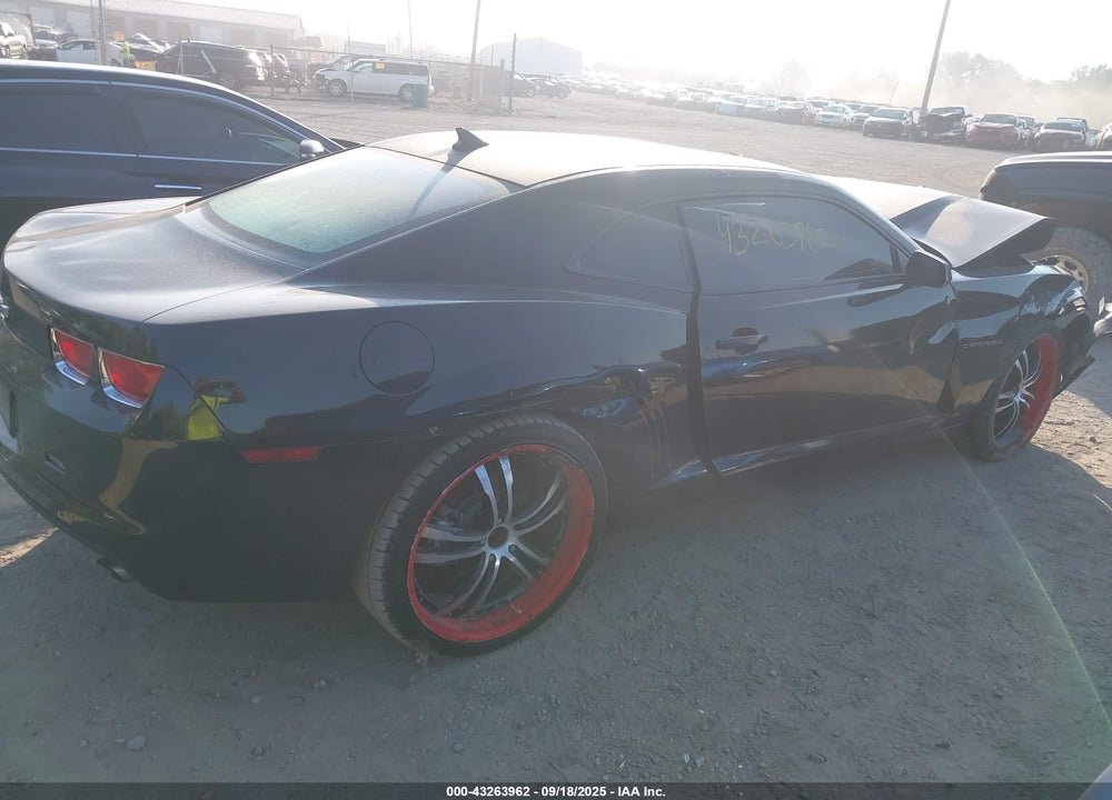 2011 CHEVROLET CAMARO VIN: 2G1FB1ED1B9157026