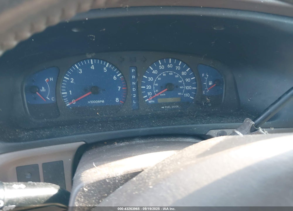 2001 TOYOTA SIENNA LE/XLE VIN: 4T3ZF13C81U322318
