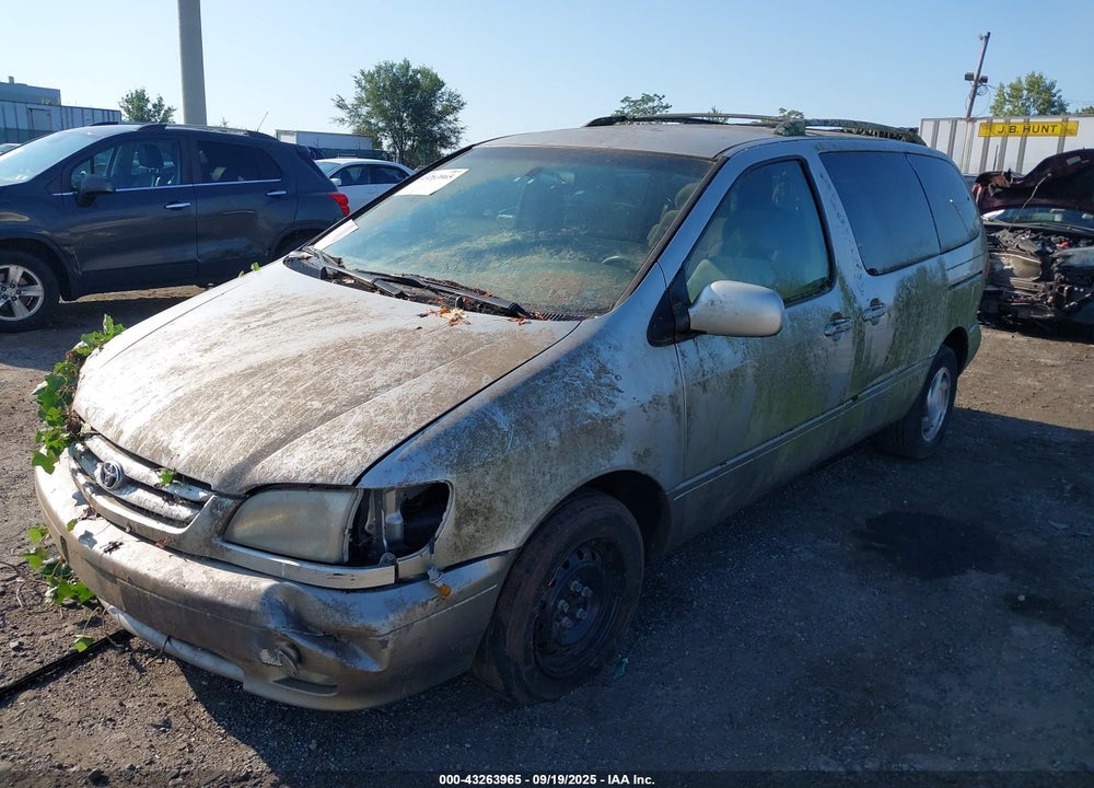 2001 TOYOTA SIENNA LE/XLE VIN: 4T3ZF13C81U322318