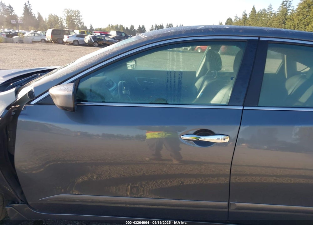 2017 NISSAN ALTIMA VIN: 1N4AL3AP1HC111732