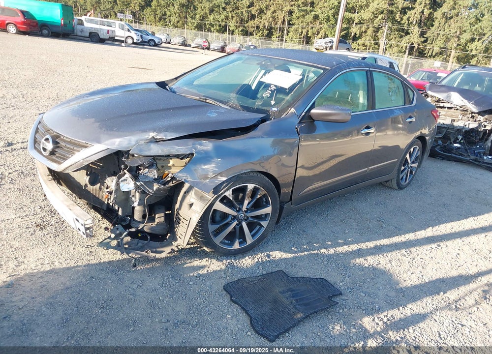 2017 NISSAN ALTIMA VIN: 1N4AL3AP1HC111732