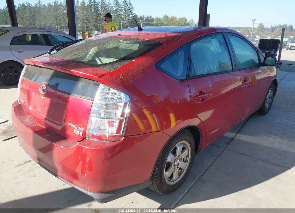 2008 TOYOTA PRIUS VIN: JTDKB20U783372026