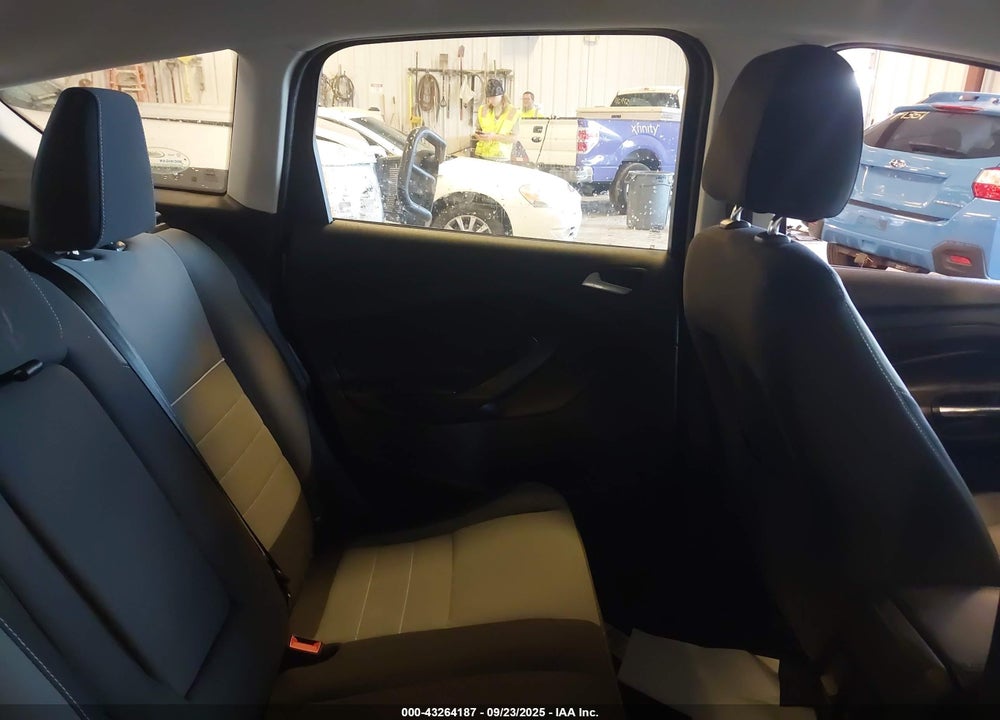 2013 FORD C-MAX VIN: 1FADP5AU2DL507178