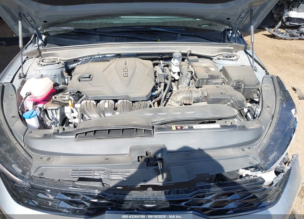 2025 KIA K5 VIN: KNAG64J7XS5300700