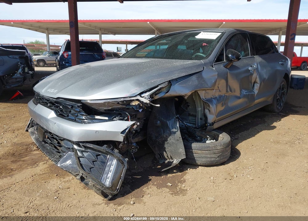 2025 KIA K5 VIN: KNAG64J7XS5300700
