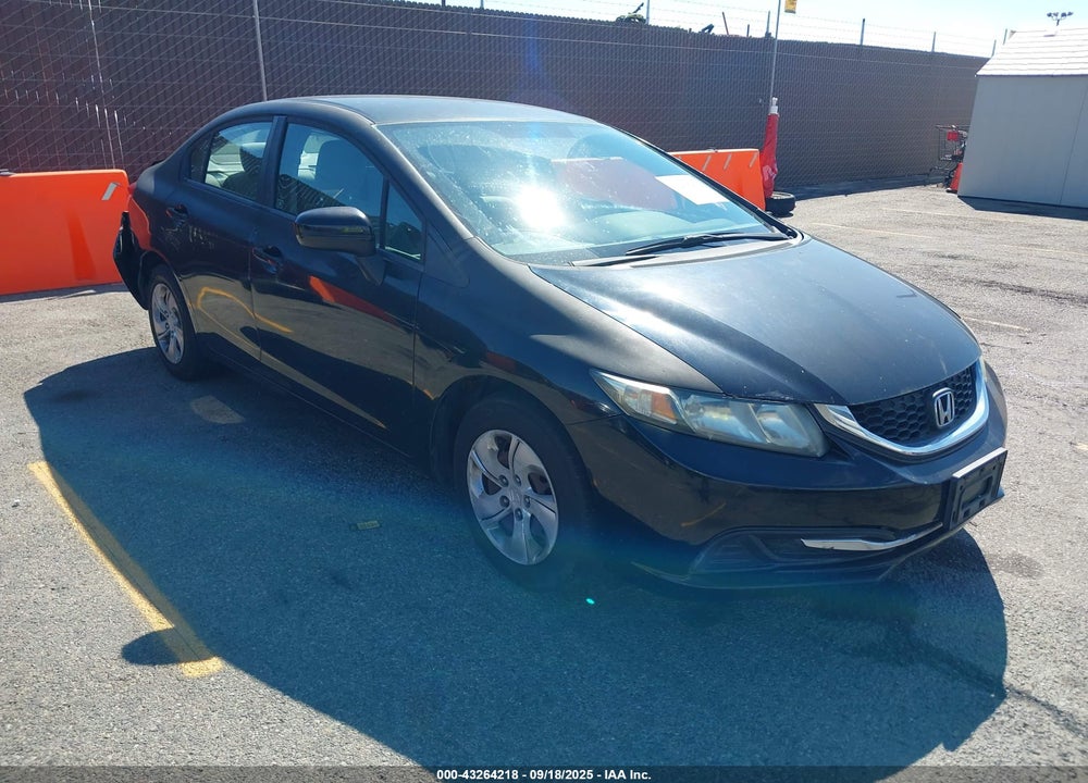 2014 HONDA CIVIC LX VIN: 19XFB2F51EE250381