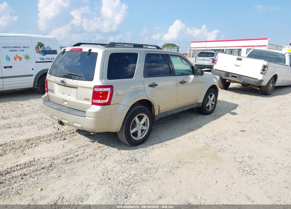 2012 FORD ESCAPE VIN: 1FMCU0DG4CKB39092
