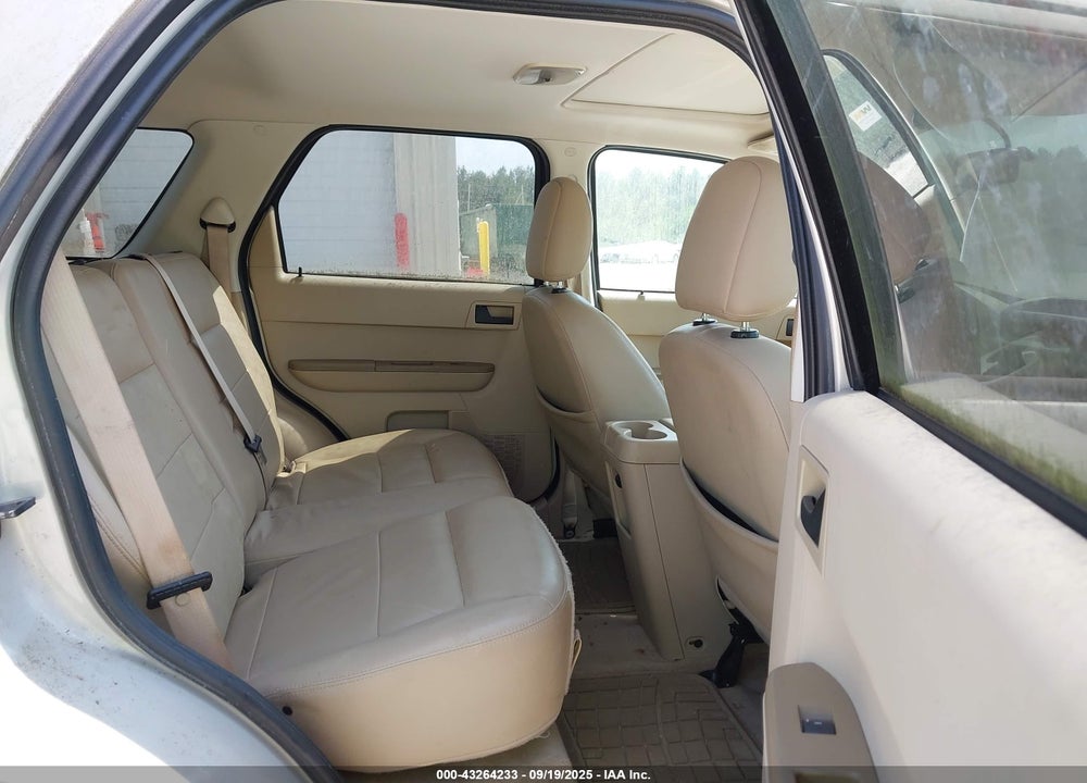 2008 FORD ESCAPE XLT VIN: 1FMCU03118KE12560
