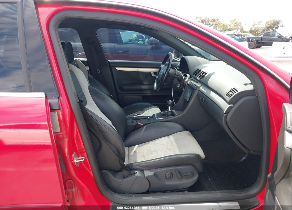 2004 AUDI S4 4.2 VIN: WAUPL68E64A099705