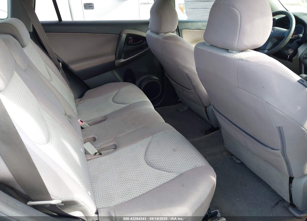 2007 TOYOTA RAV4 VIN: JTMZD33V876025983