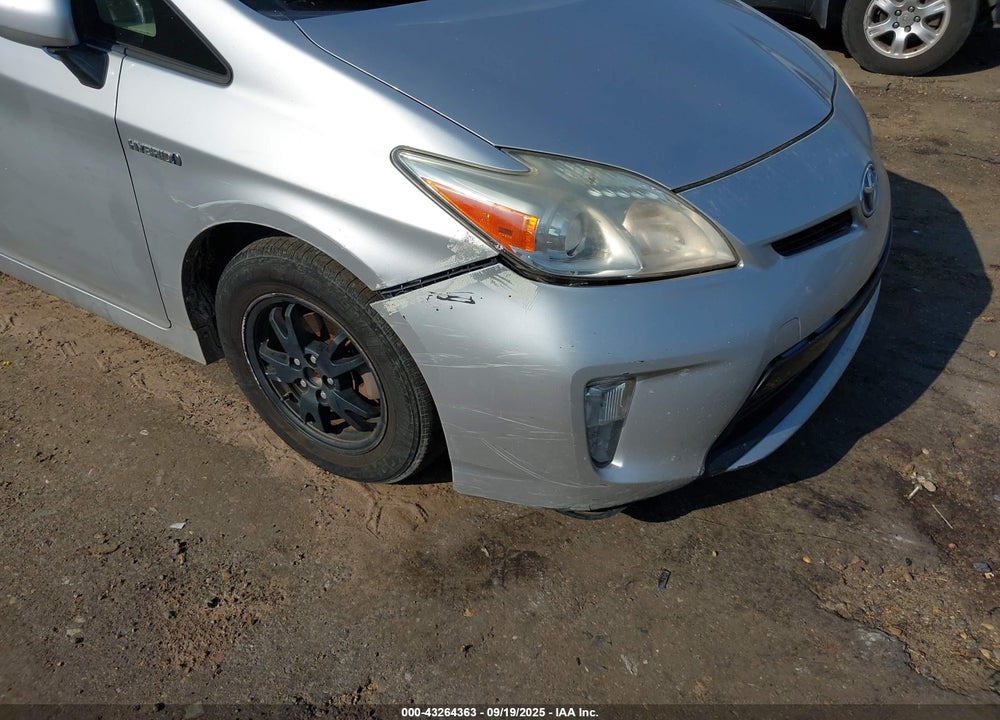 2013 TOYOTA PRIUS VIN: JTDKN3DU2D5694773