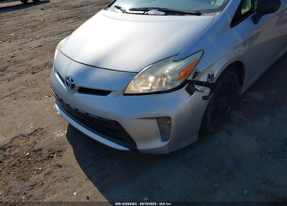 2013 TOYOTA PRIUS VIN: JTDKN3DU2D5694773