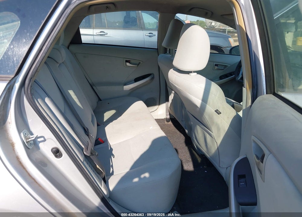 2013 TOYOTA PRIUS VIN: JTDKN3DU2D5694773