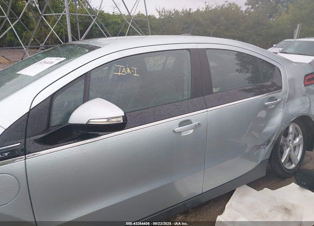2013 CHEVROLET VOLT VIN: 1G1RH6E48DU127441